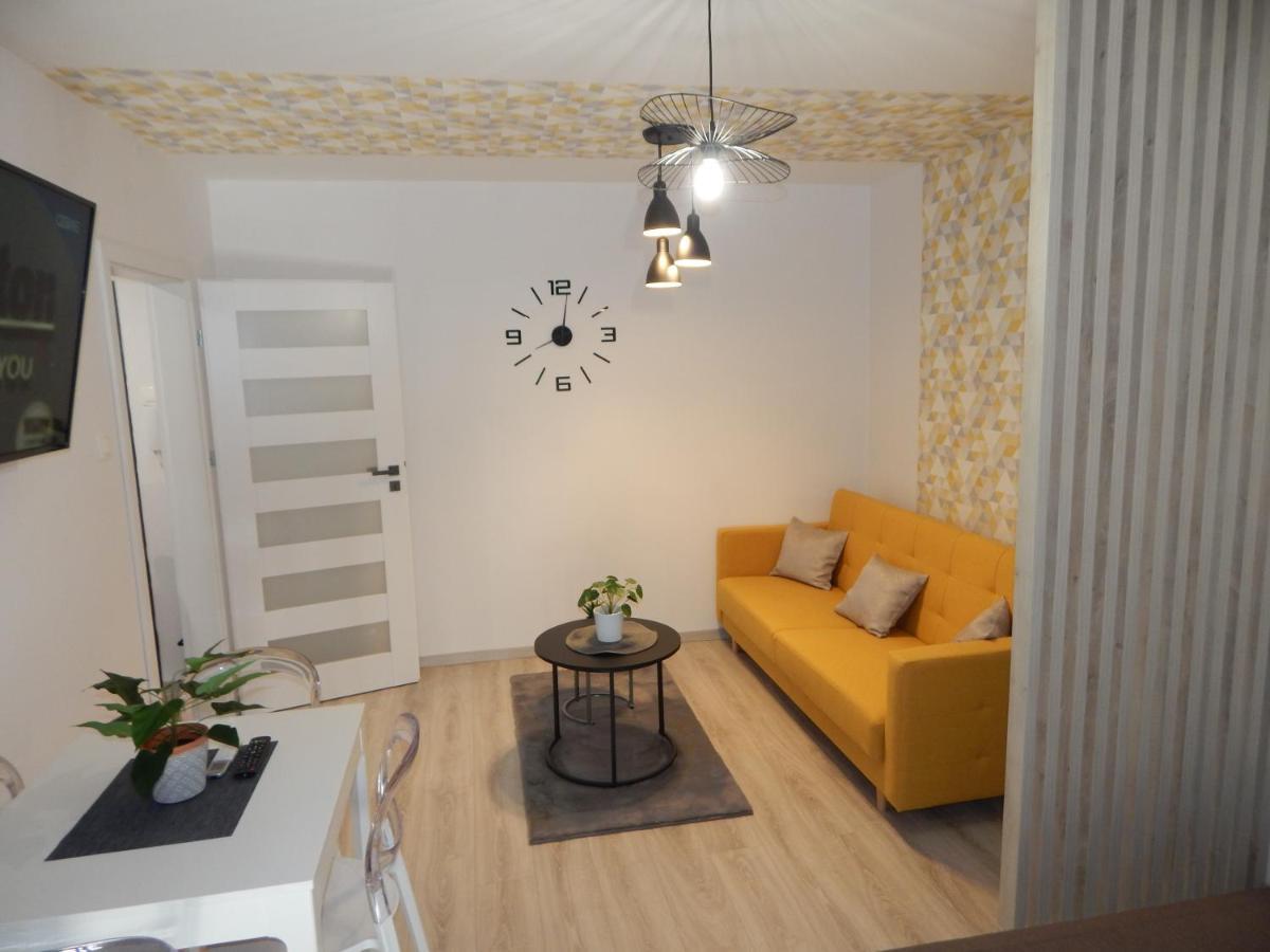 Pisztacia 2020 Apartman Kazincbarcika Extérieur photo